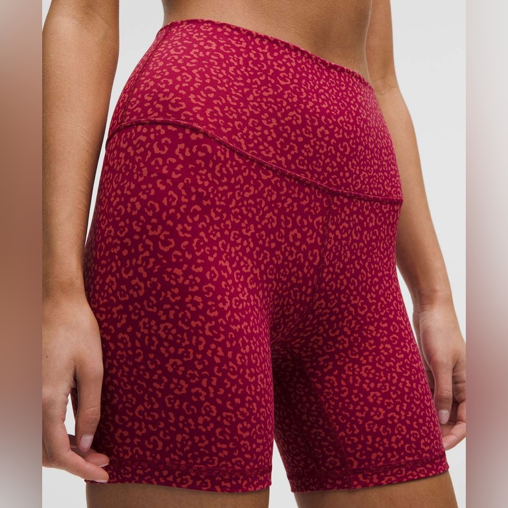 NWT Lululemon Align High-Rise Short 6” in Leopard Daisy size 8